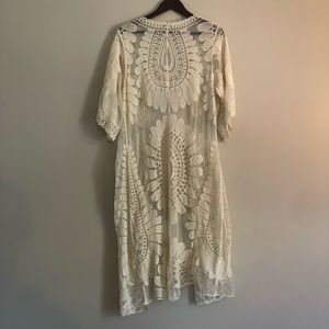 Cream Lace Kimono Cover Up Size L